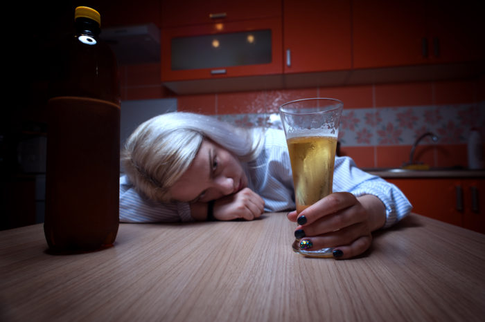 愛人募集掲示板は出会い系サイトやアプリより危険